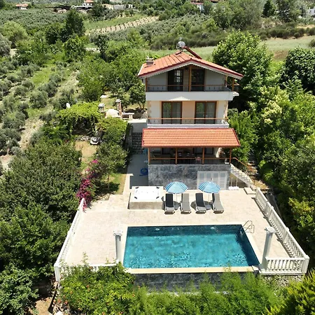 Kilim Yaka Village * Kayacık