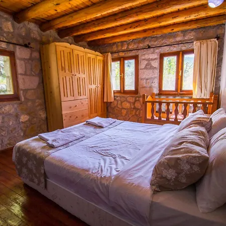 Kilim Yaka Village Kayacık