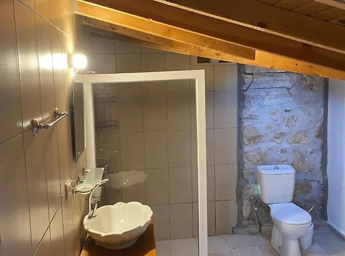 Kilim Yaka Village *